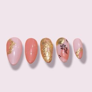 Oro Punch Press on nails